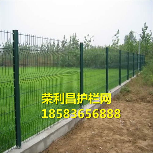 成都雙流機場護邊界，筑起城市安全窗——解讀成都護欄網廠家的品質擔當